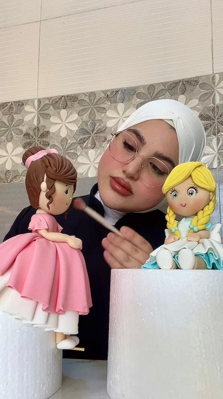 تشكيل وتلوين المجسمات